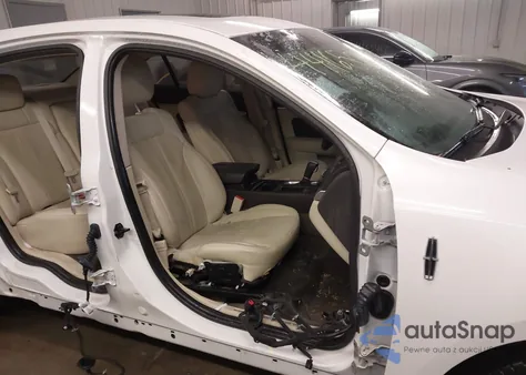 2014 Lincoln Mks Ecoboost z USA, uszkodzony, nr VIN 1LNHL9FT2EG605020